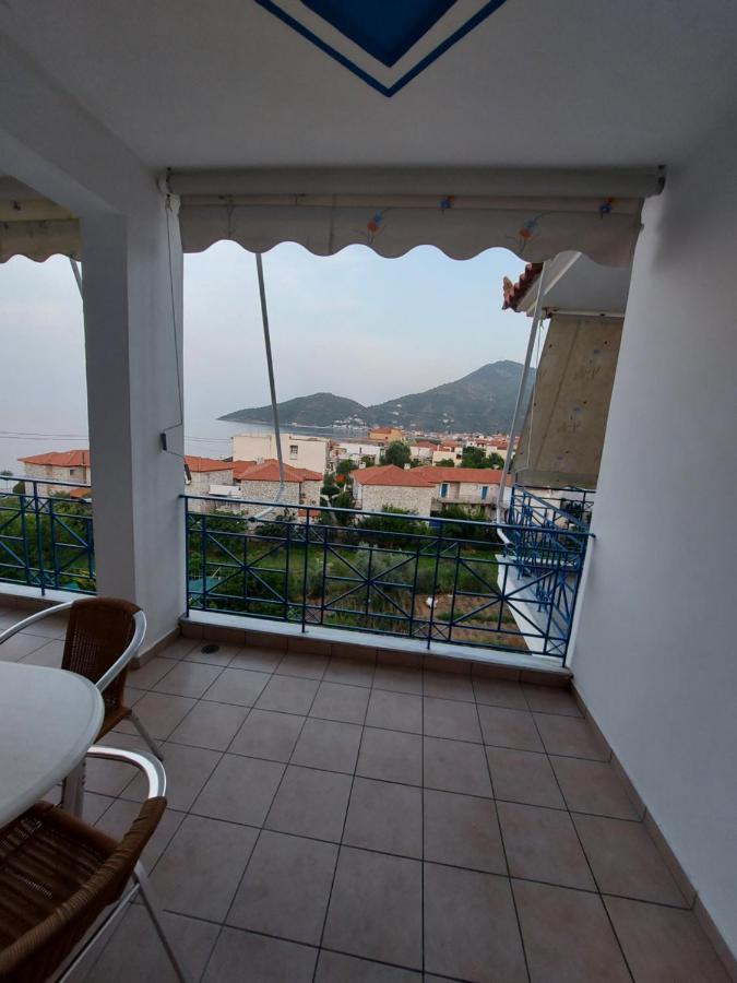 Matina Apartments Tyros Экстерьер фото