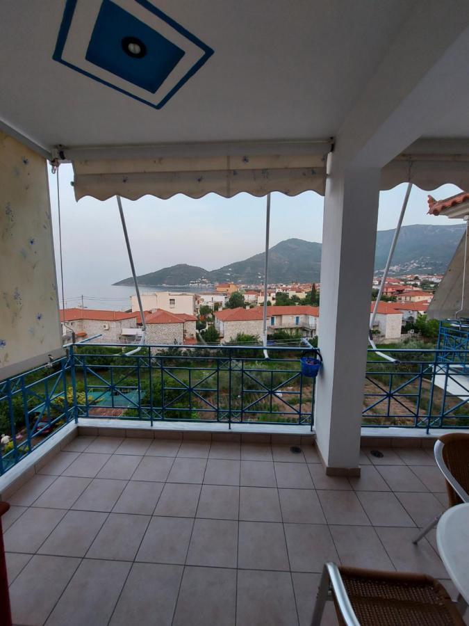 Matina Apartments Tyros Экстерьер фото