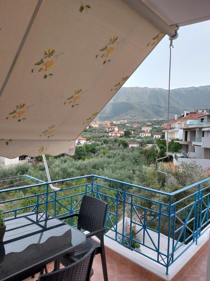 Matina Apartments Tyros Экстерьер фото